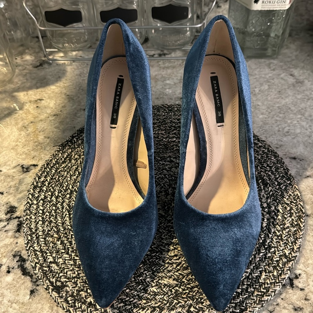 ZARA velvet heels